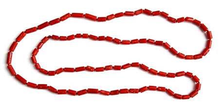 thread red coral necklace