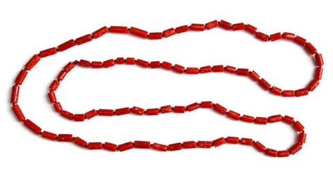 Ayurvedic red coral necklace on thread. 70 to 90 carats.