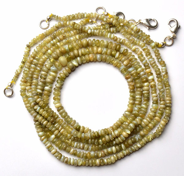 natural chrysoberyl cat's eye necklace 18 inches